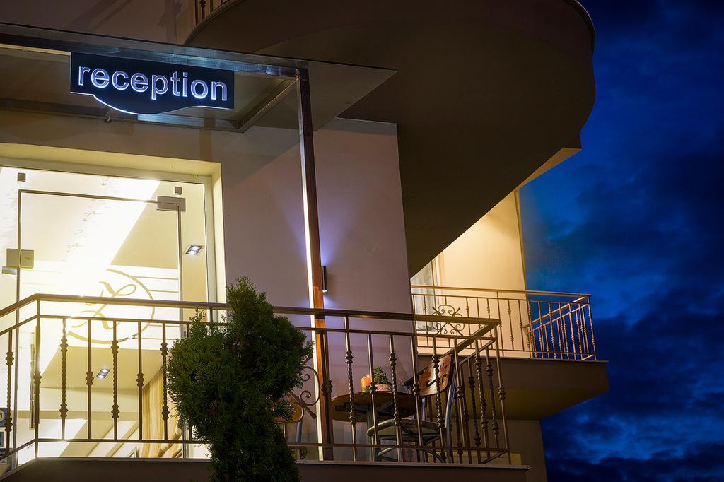Отель Pansion Zafeiriou Кастория Экстерьер фото